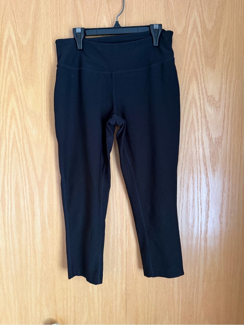 Old Navy Black Cropped High-Rise Leggings